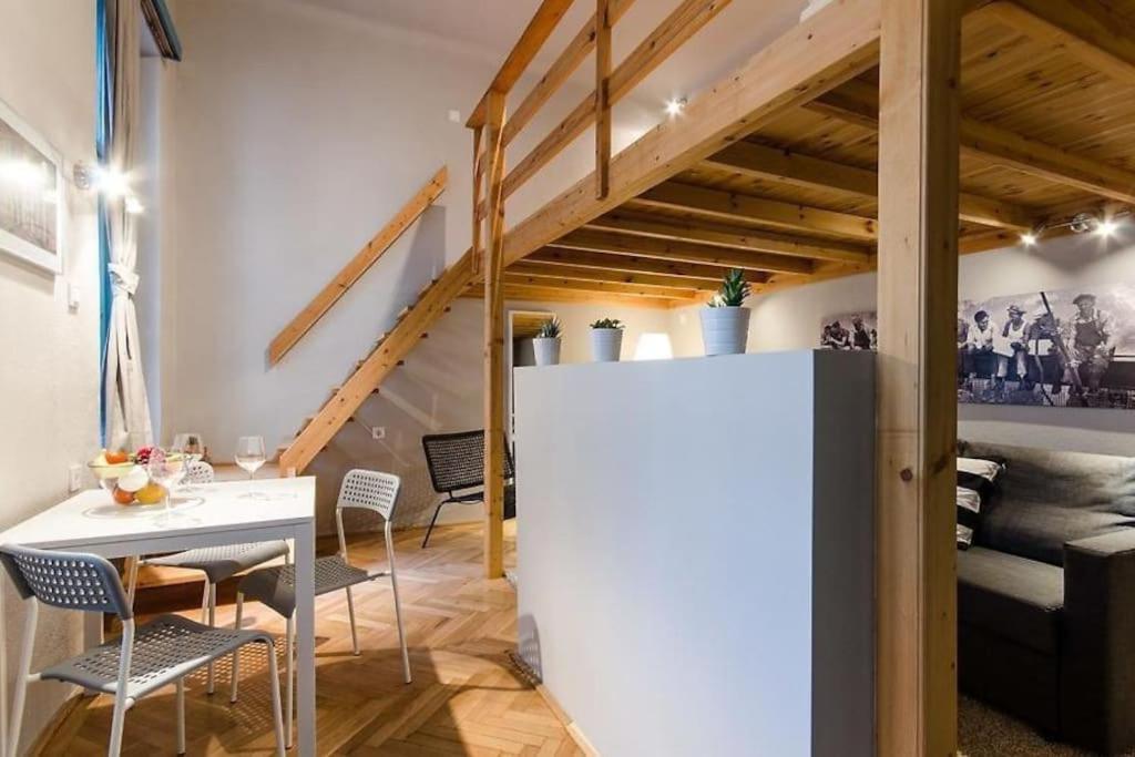 Blue Lotus Apartment T50 Budapest Eksteriør bilde